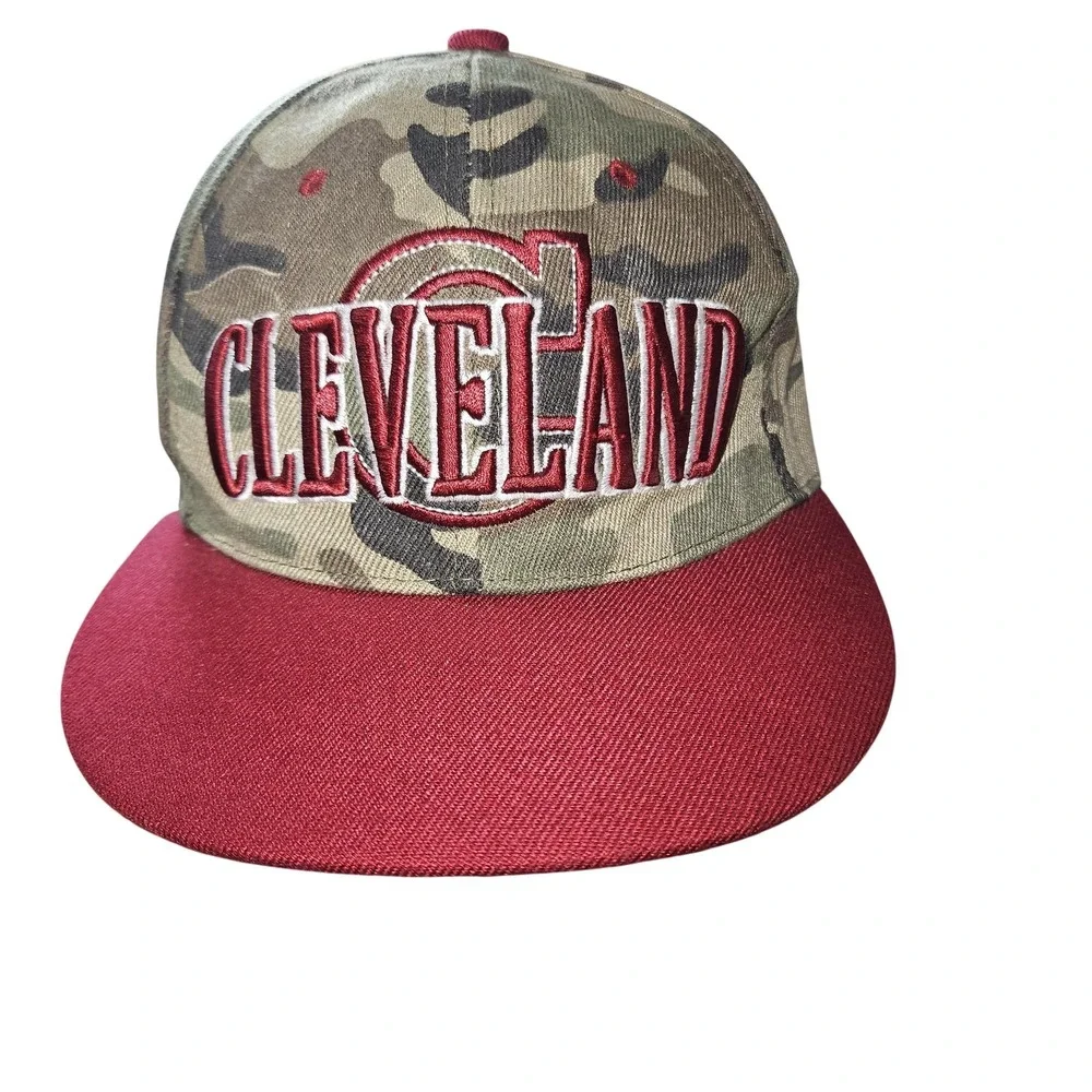 Cleveland Hat Cap Snap Back Mens Camo Red Baseball Flat Bill‎ Streetwear